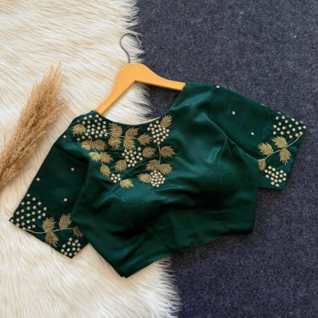 KODI DESIGN BOAT NECK